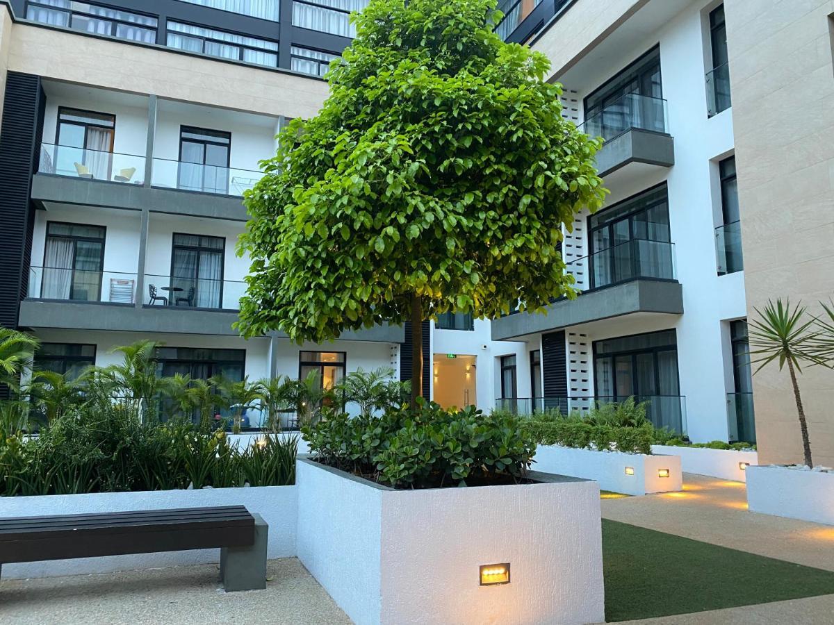 One Bedroom Apartment At A Embassy Gardens Cantonments Аккра Екстер'єр фото