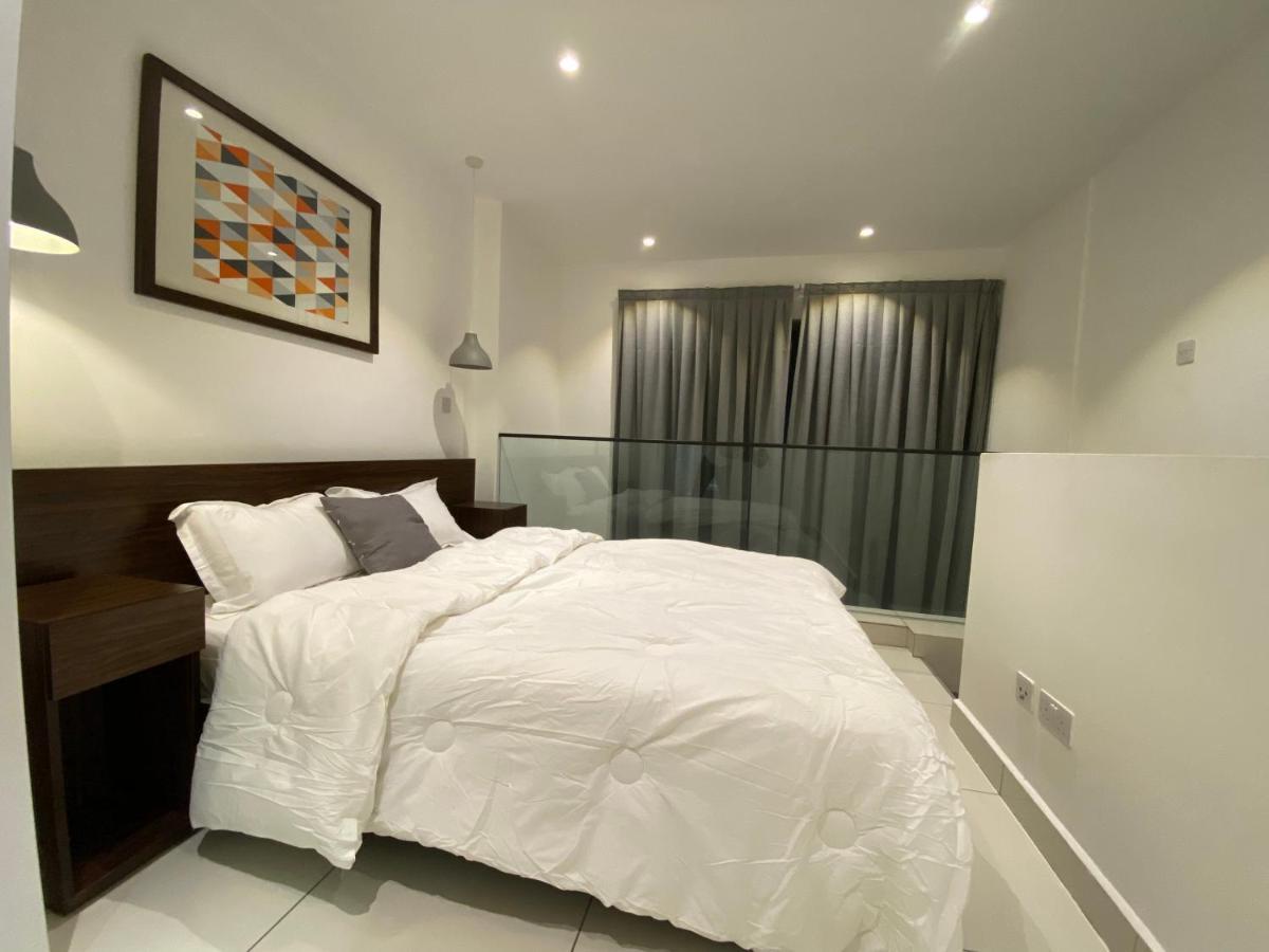 One Bedroom Apartment At A Embassy Gardens Cantonments Аккра Екстер'єр фото