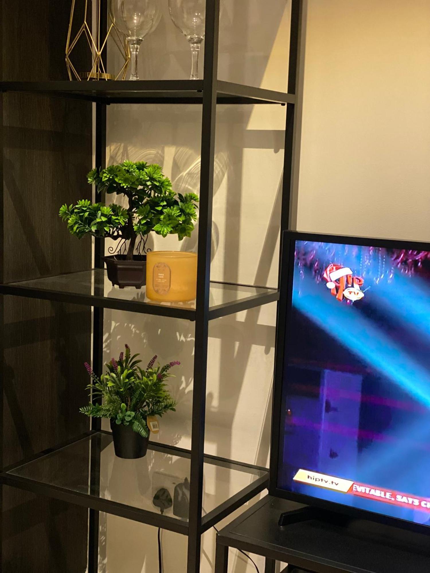 One Bedroom Apartment At A Embassy Gardens Cantonments Аккра Екстер'єр фото
